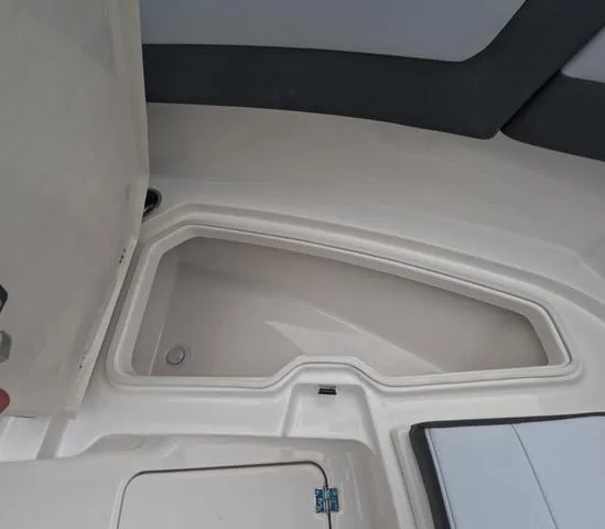 Slide: The Image of Robalo 257 Dual Console New Model In Stock 2025 - 57