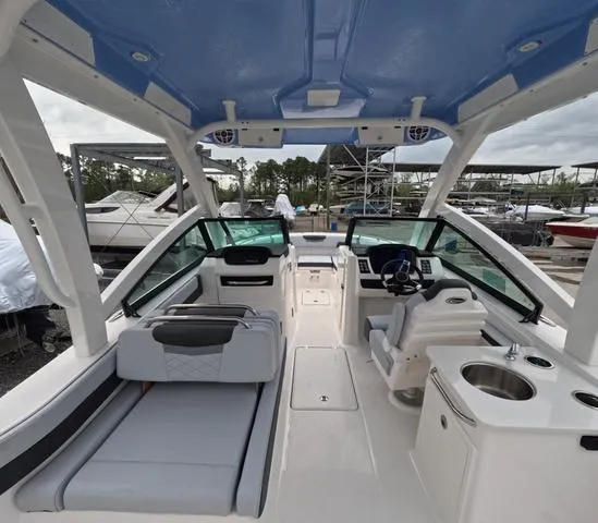 Slide: The Image of Robalo 257 Dual Console New Model In Stock 2025 - 62