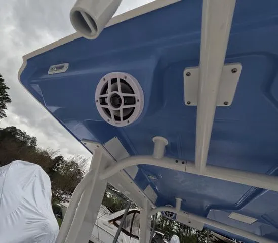 Slide: The Image of Robalo 257 Dual Console New Model In Stock 2025 - 64