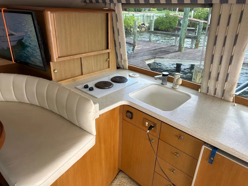 Slide: The Image of 2003 Ocean 40 Super Sport - 10