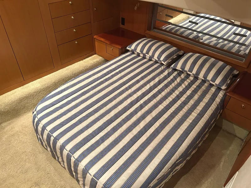 Slide: The Image of 2003 Ocean 40 Super Sport - 19