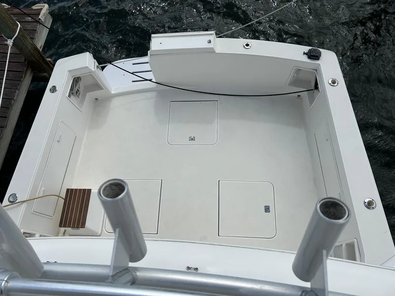 Slide: The Image of 2003 Ocean 40 Super Sport - 33