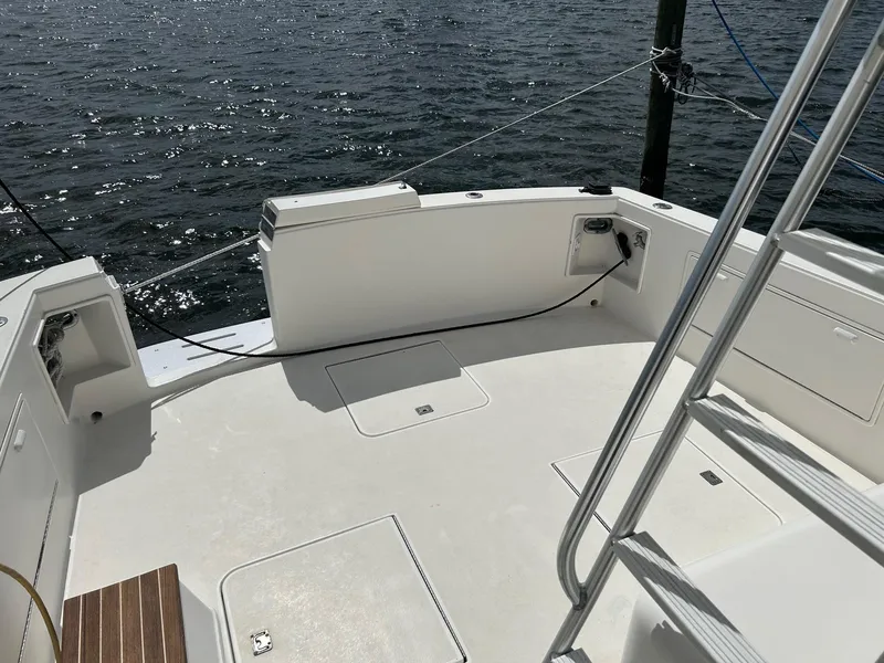 Slide: The Image of 2003 Ocean 40 Super Sport - 34