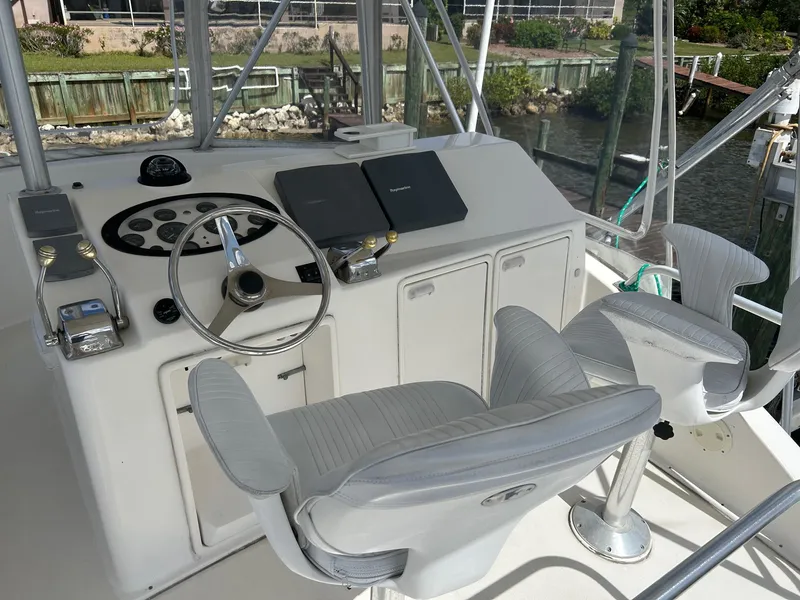 Slide: The Image of 2003 Ocean 40 Super Sport - 4