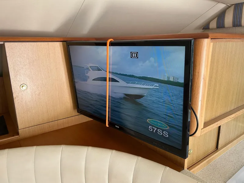 Slide: The Image of 2003 Ocean 40 Super Sport - 16