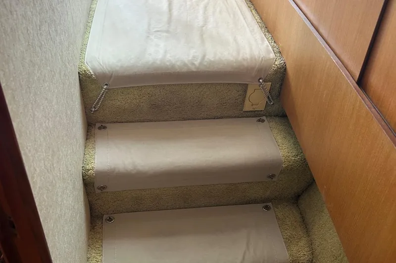 Slide: The Image of 2003 Ocean 40 Super Sport - 23