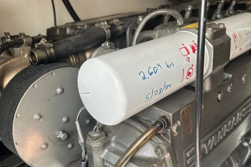 Slide: The Image of 2003 Ocean 40 Super Sport - 39