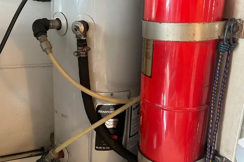 Slide: The Image of 2003 Ocean 40 Super Sport - 45