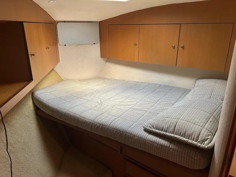 Slide: The Image of 2003 Ocean 40 Super Sport - 9