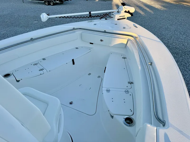 Slide: The Image of Sea Pro 242 2025 - 13