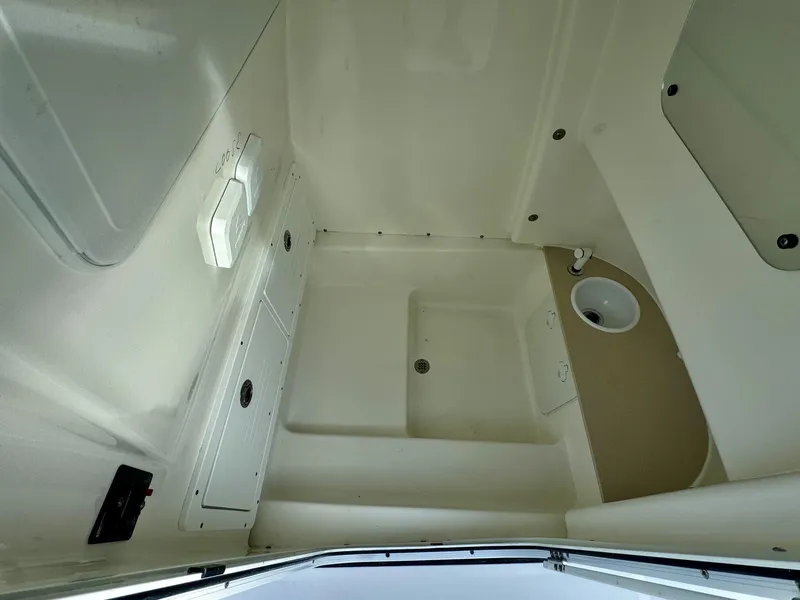 Slide: The Image of Sea Pro 262 2025 - 10