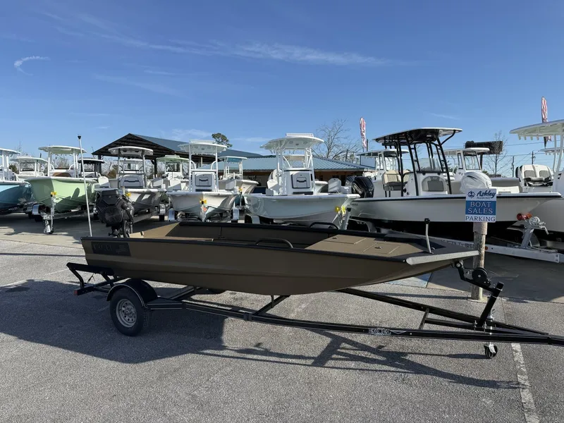 Slide: The Image of Excel 1754 Eclipse WITH MUD BUDDY MINI 40 2025 - 1