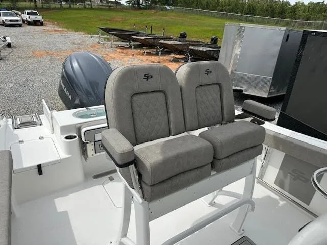 Slide: The Image of Sea Pro 242 2024 - 8