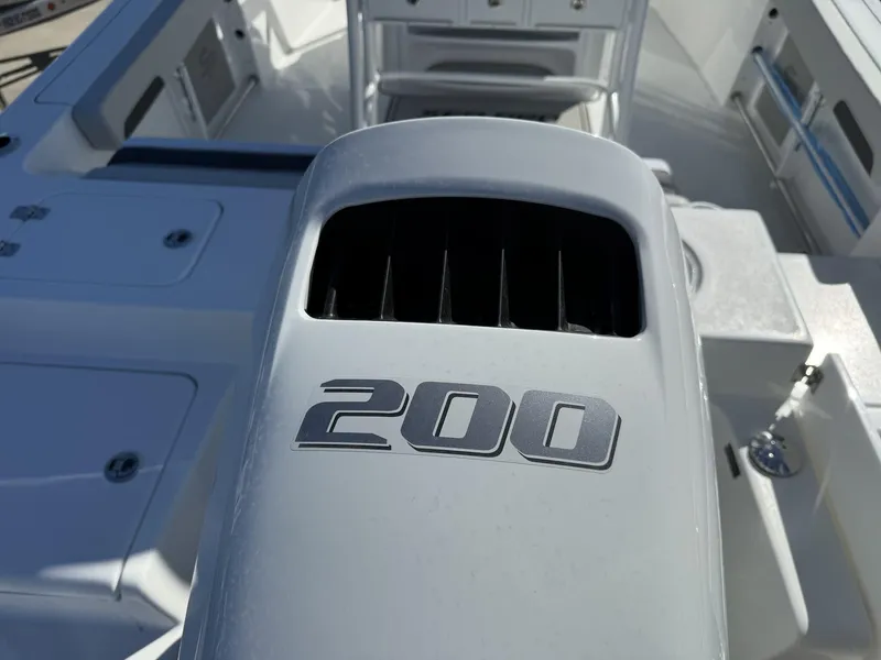 Slide: The Image of Outboard motor on 2025 Sea Pro 222 boat, featuring "200" horsepower label. - 5