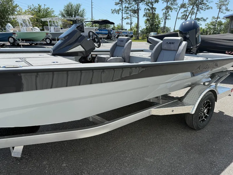 Slide: The Image of Avid 18 Vertex 2025 - 4