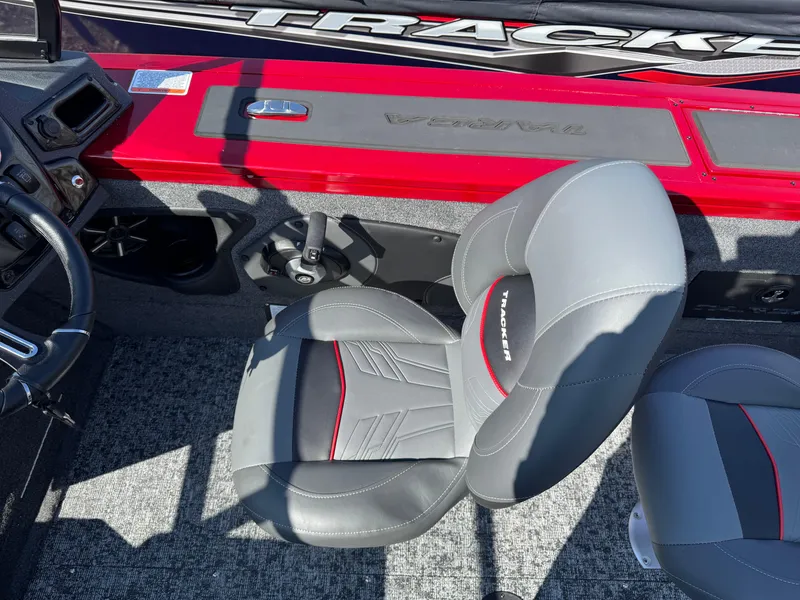 Slide: The Image of Tracker Targa V-18 WT 2025 - 11