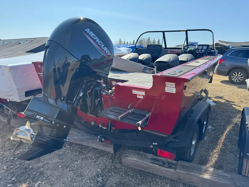 Slide: The Image of Tracker Targa V-18 WT 2025 - 2