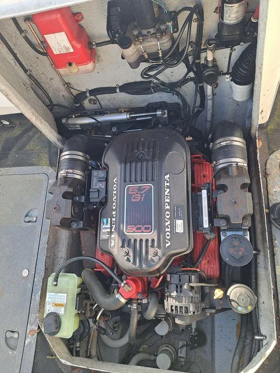 Slide: The Image of Volvo Penta engine in a 2000 Osprey 26 Fisherman boat, detailed view. - 13