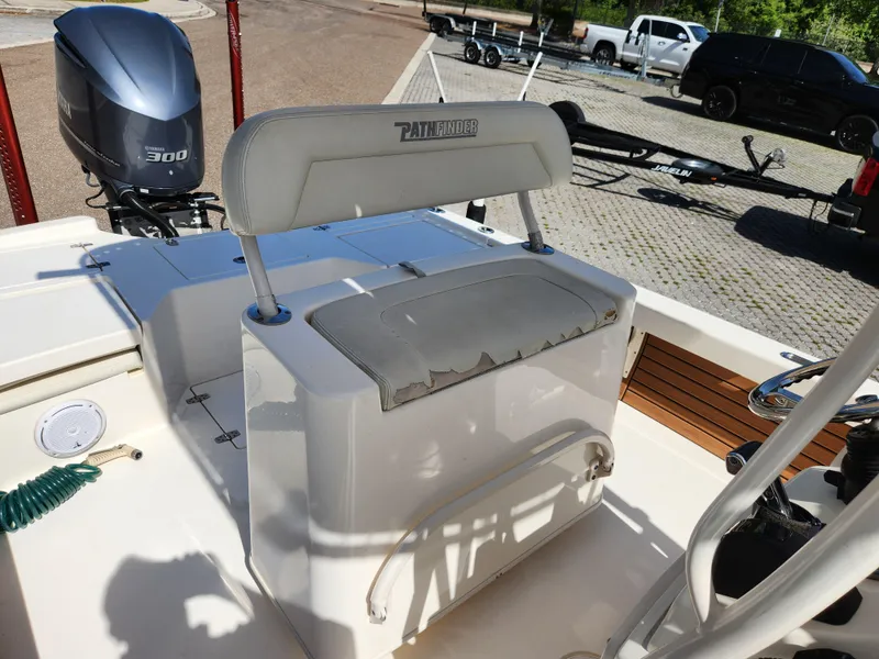 Slide: The Image of 2018 Pathfinder 2500 Hybrid boat interior with seating and Yamaha 300 engine. - 37
