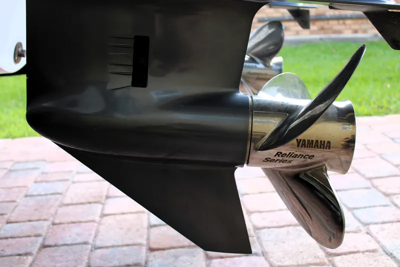 Slide: The Image of Yamaha Reliance Series propeller on 2022 Sea Hunt Gamefish 27 boat. - 15