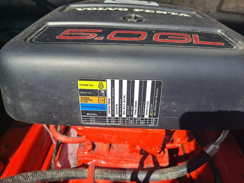 Slide: The Image of Volvo Penta 5.0GL engine in a 2004 Glastron GS209 boat. - 10