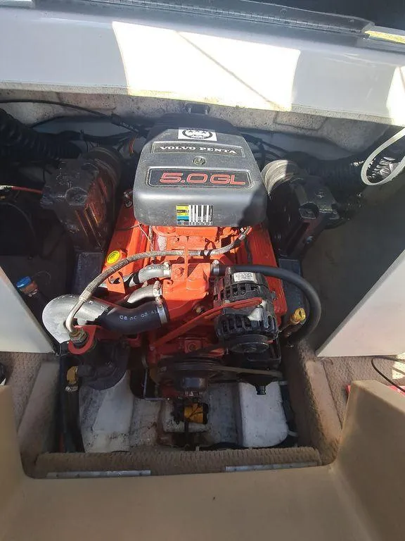 Slide: The Image of 2004 Glastron GS209 boat engine compartment with Volvo Penta 5.0GL engine. - 9