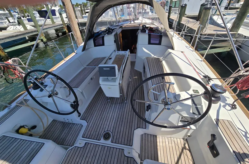 Slide: The Image of Jeanneau Sun Odyssey 389 2017 - 26