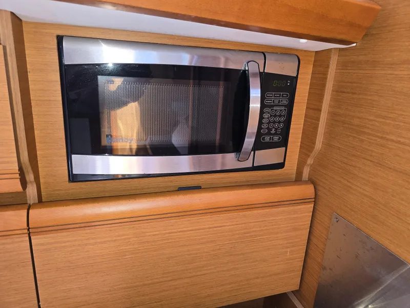 Slide: The Image of Jeanneau Sun Odyssey 389 2017 - 45