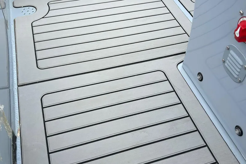 Slide: The Image of Highfield Sport 460 2021 boat deck with non-slip surface and sleek design. - 8