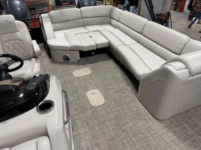 Slide: The Image of Bennington 30 RCLX2 2015 - 17