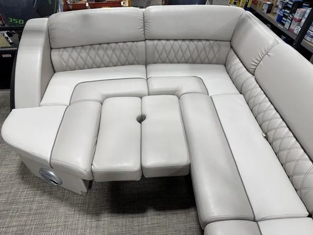 Slide: The Image of Bennington 30 RCLX2 2015 - 18