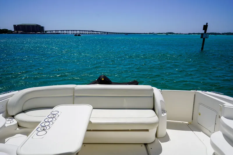 Slide: The Image of Luxurious Sea Ray 510 Sundancer yacht interior with ocean view, 2000 model. - 27