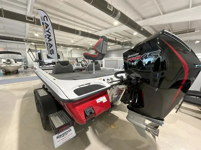 Slide: The Image of Caymas CX 19 PRO 2025 - 4