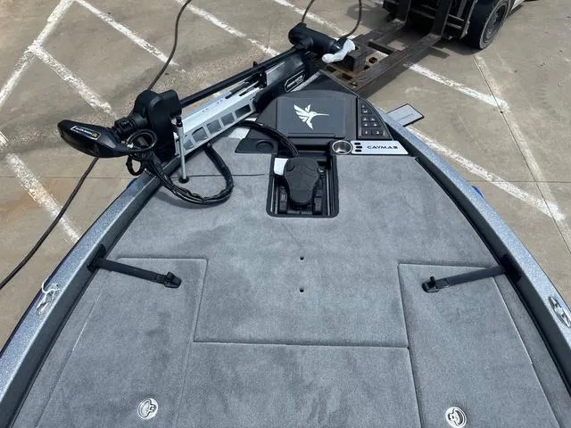 Slide: The Image of 2025 Caymas CX21 Pro boat deck with advanced control panel and equipment. - 14