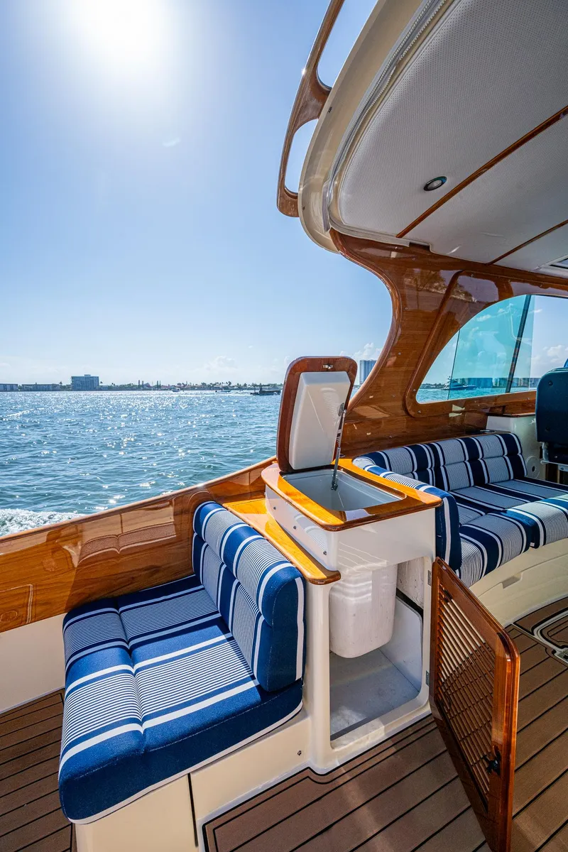 Slide: The Image of Hinckley Yachts Picnic Boat 37 MKIII 2018 - 6