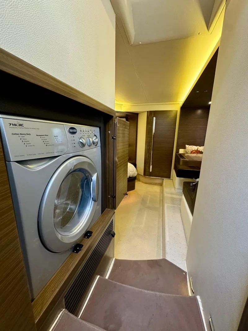 Slide: The Image of Azimut 55S 2015 - 58