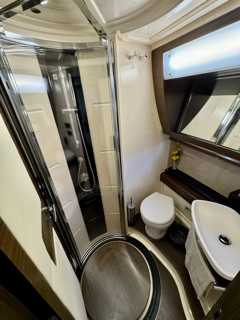 Slide: The Image of Azimut 55S 2015 - 65