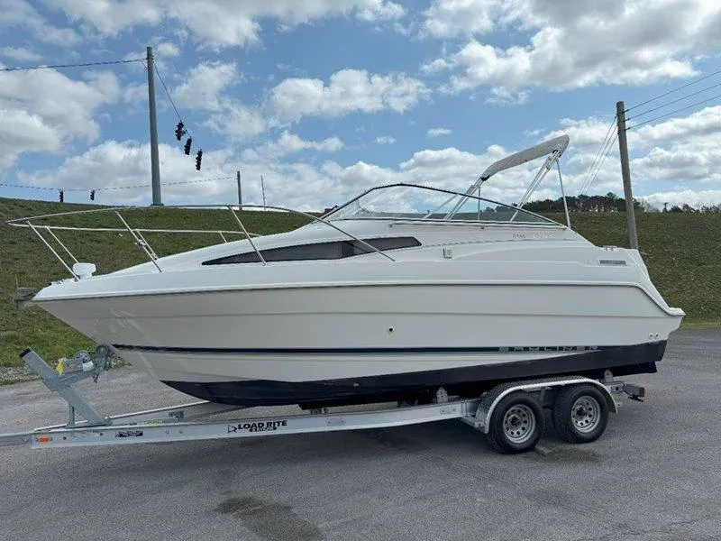The Image of Bayliner 2355 Ciera Sunbridge 1998 - 1