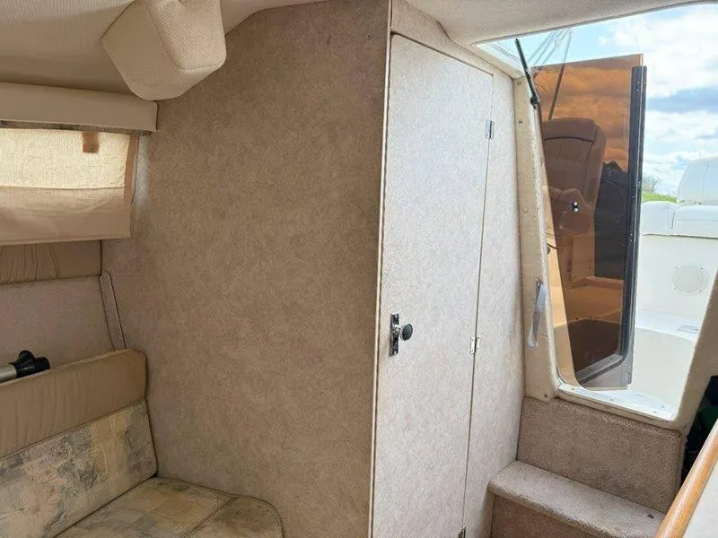 Slide: The Image of Bayliner 2355 Ciera Sunbridge 1998 - 18