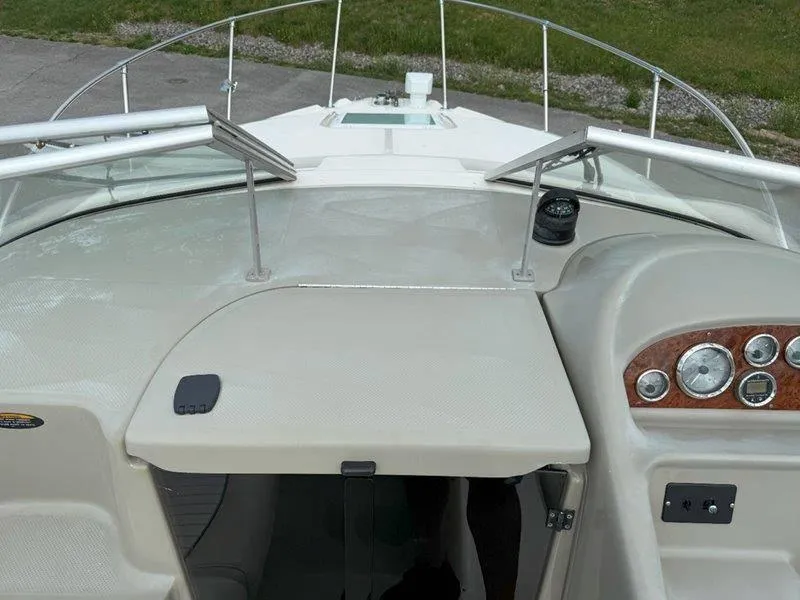 Slide: The Image of Bayliner 2355 Ciera Sunbridge 1998 - 45