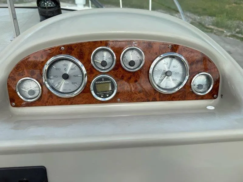 Slide: The Image of Bayliner 2355 Ciera Sunbridge 1998 - 54