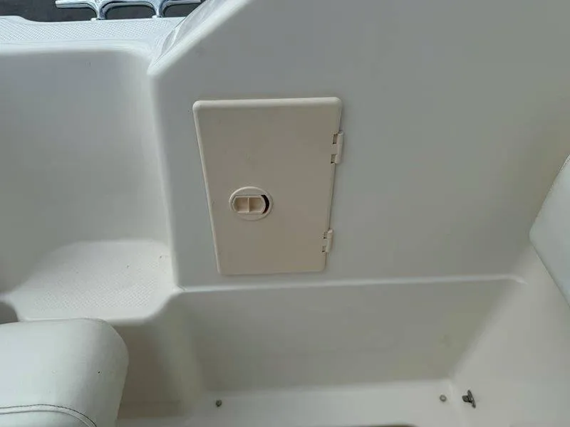 Slide: The Image of Bayliner 2355 Ciera Sunbridge 1998 - 64