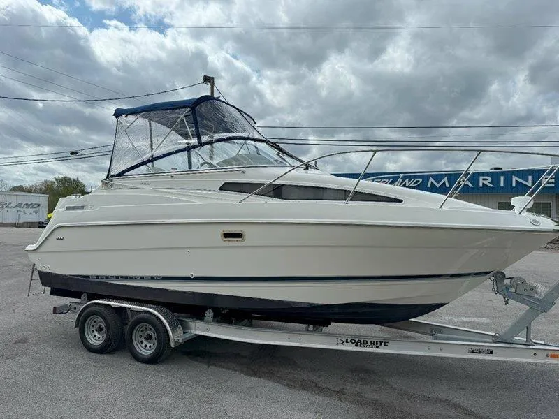 Slide: The Image of Bayliner 2355 Ciera Sunbridge 1998 - 70