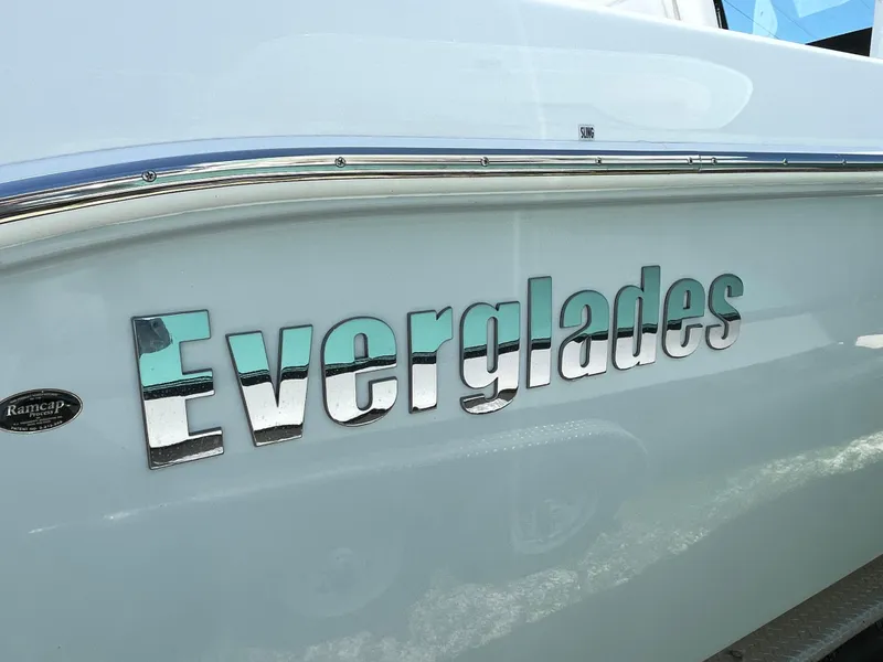 Slide: The Image of 2025 Everglades 315 Center Console boat logo on hull. - 4