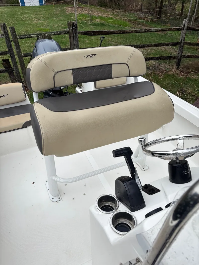 Slide: The Image of Tidewater 180 CC Adventure 2018 - 6