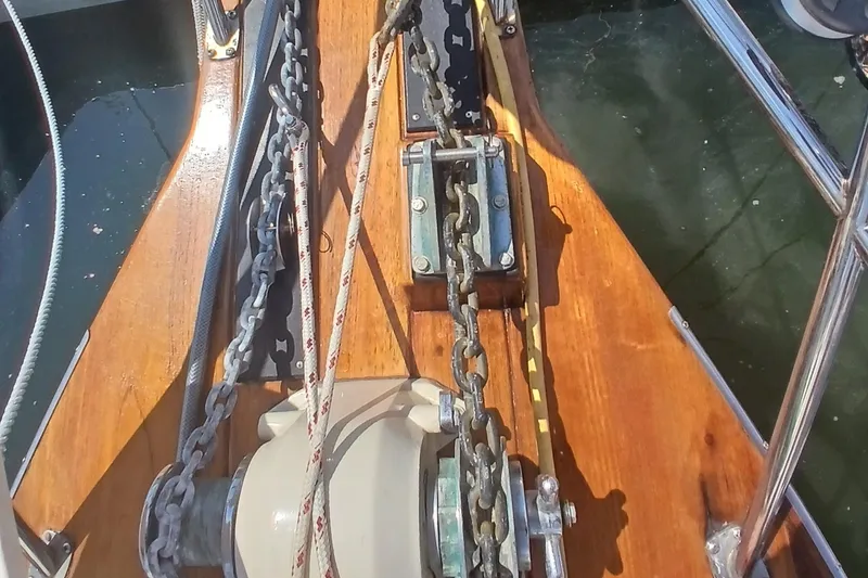 Slide: The Image of Island Packet 440 2006 - 61