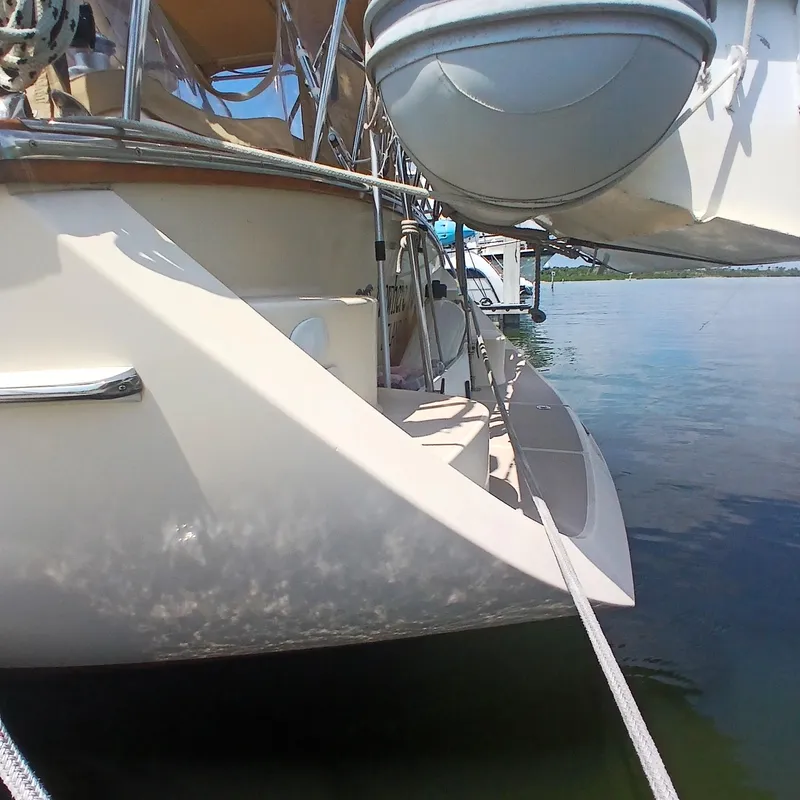 Slide: The Image of Island Packet 440 2006 - 67