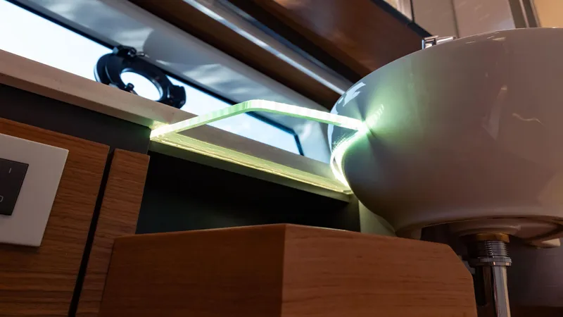 Slide: The Image of Tiara 48 LE 2024 - 64