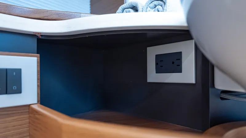 Slide: The Image of Tiara 48 LE 2024 - 71