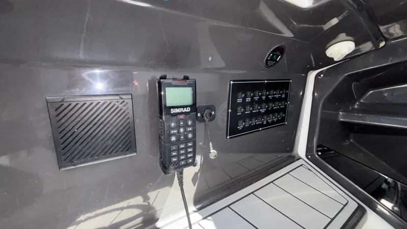 Slide: The Image of Monterey 385SS Super Sport 2023 - 51